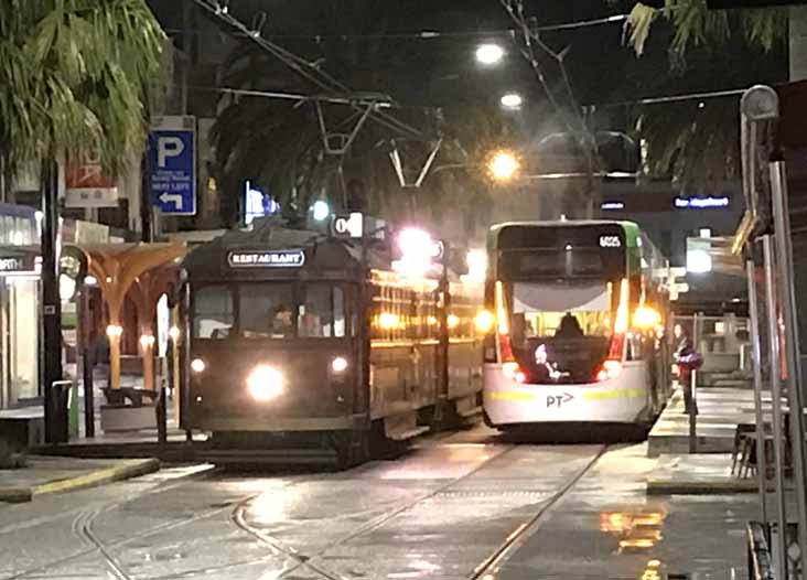 Yarra Trams Class W Restaurant car 935 & Class E 6025